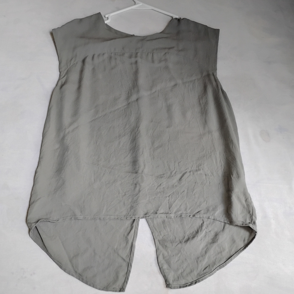 Brochu Walker Top Small Silk Sleeveless High-Low Capsule Designer Minimalist